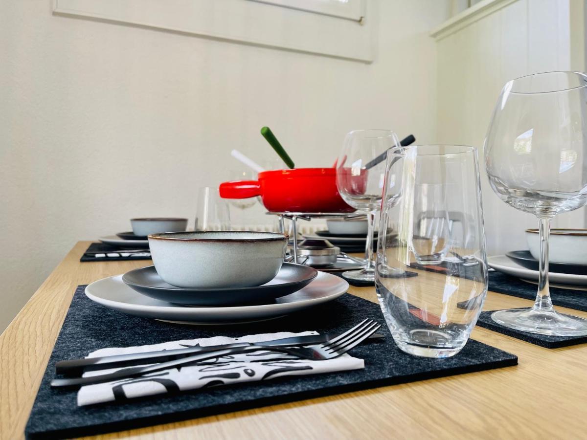 -The Urbanist- Lakeview Free Parking 2Bd Fast Wifi Oberhofen Luaran gambar