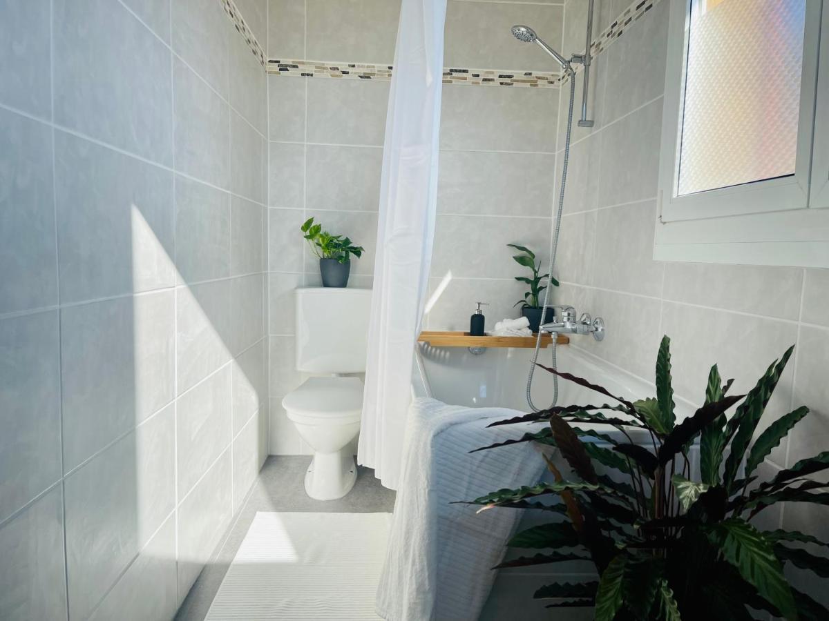 -The Urbanist- Lakeview Free Parking 2Bd Fast Wifi Oberhofen Luaran gambar