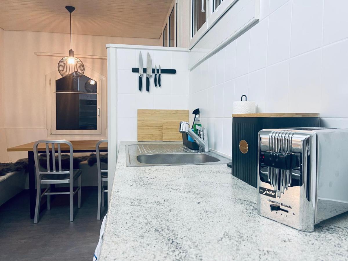 -The Urbanist- Lakeview Free Parking 2Bd Fast Wifi Oberhofen Luaran gambar